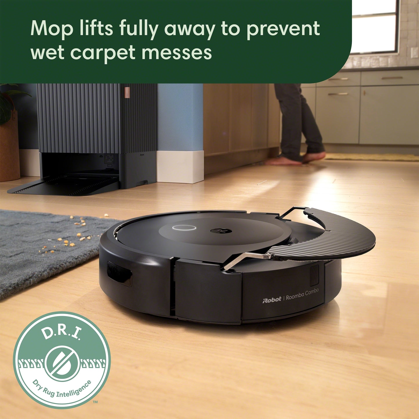 Roomba Combo® 10 Max robotid + AutoWash™ jaam